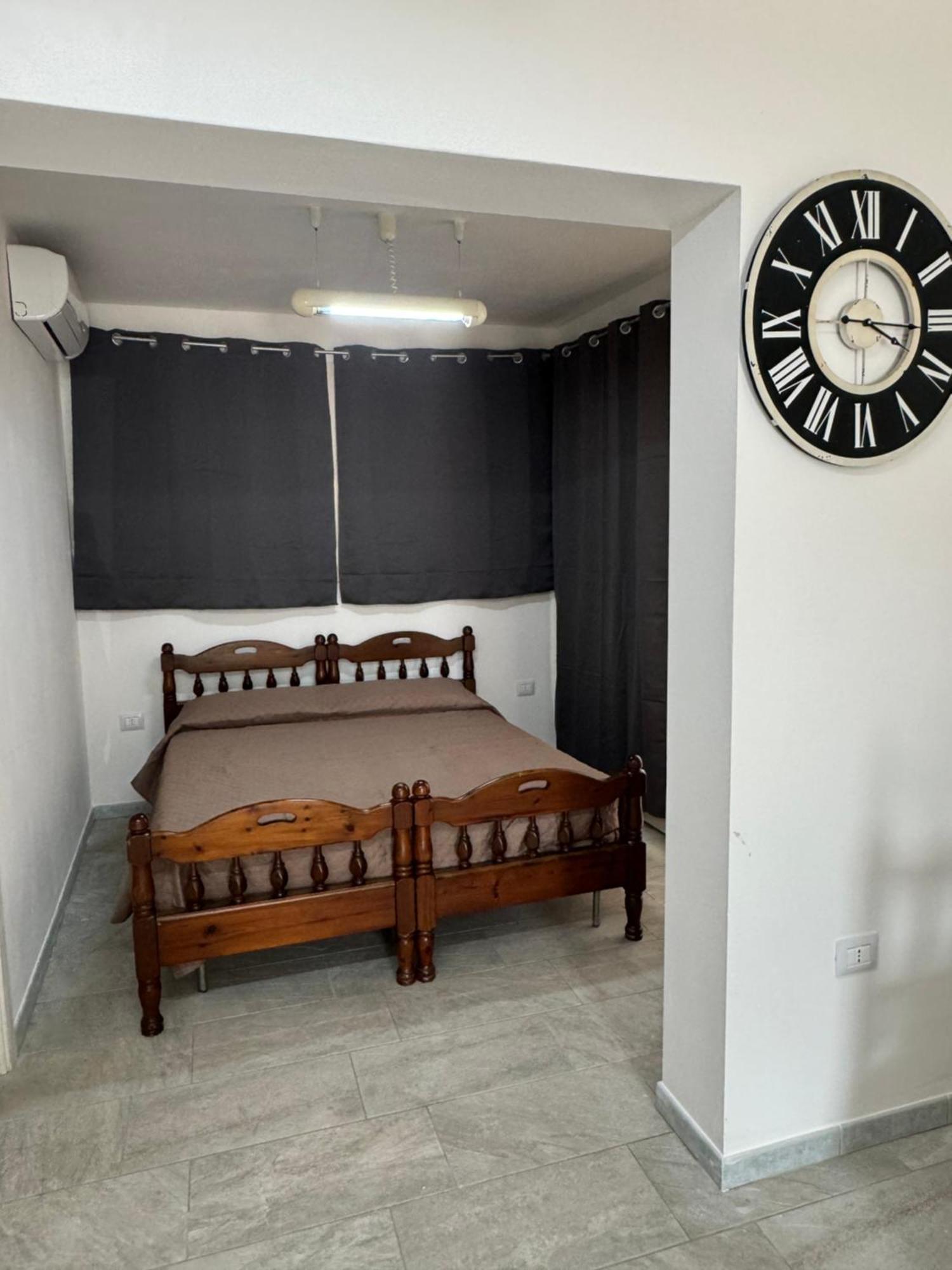 B&B Da Lucia Pula Luaran gambar